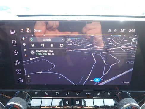 Used 2025 Chevrolet Colorado ZR2 w/ Technology Package image 26