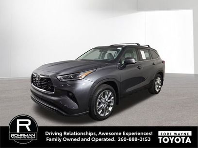 Used 2024 Toyota Highlander Limited