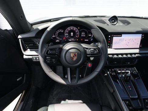 Certified 2025 Porsche 911 Carrera image 23