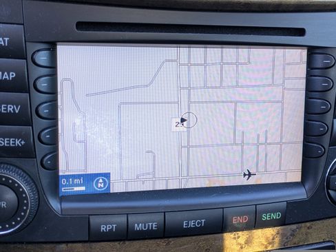 Used 2007 Mercedes-Benz E 350 Sedan image 25