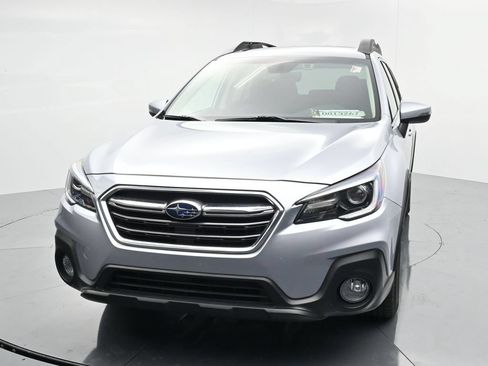 Used 2019 Subaru Outback 3.6R Limited w/ Protection Package #1 AWD/4WD image 3