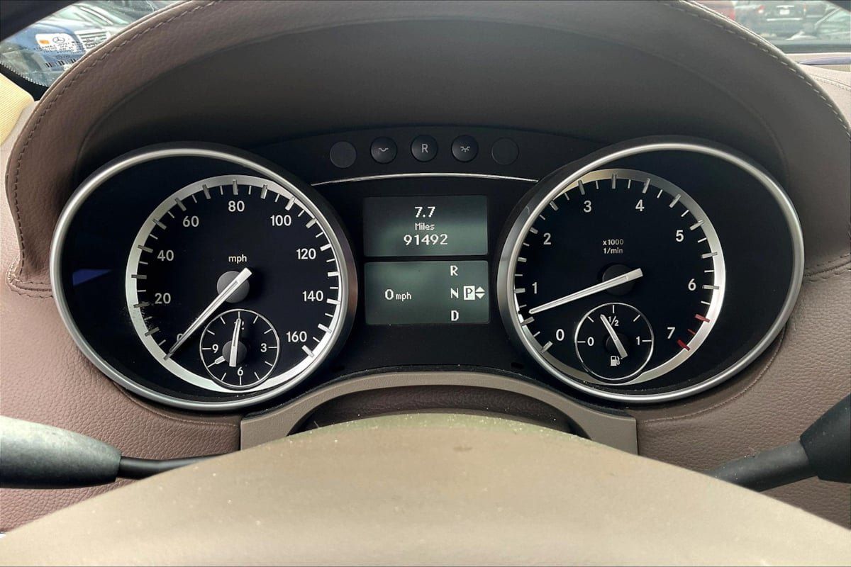 Used 2010 Mercedes-Benz GL 450 4MATIC image 20