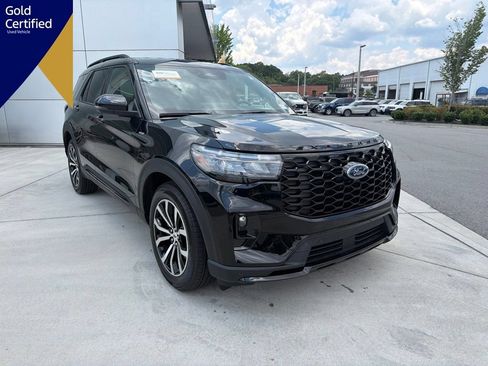 Certified 2026 Ford Explorer ST-Line RWD image 1