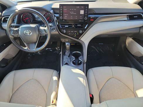 Used 2024 Toyota Camry XSE FWD image 11