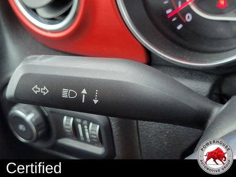 Used 2021 Jeep Wrangler Unlimited Rubicon AWD/4WD image 30