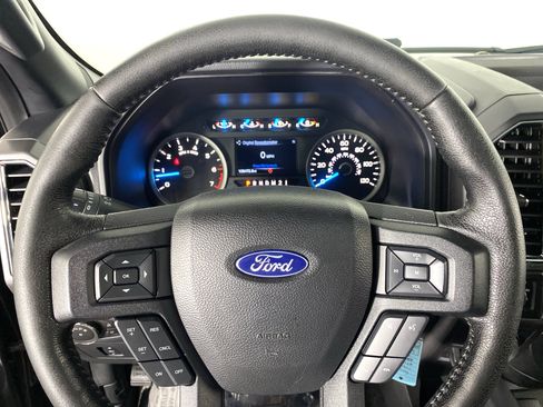 Used 2016 Ford F150 XLT w/ Equipment Group 302A Luxury AWD/4WD image 19