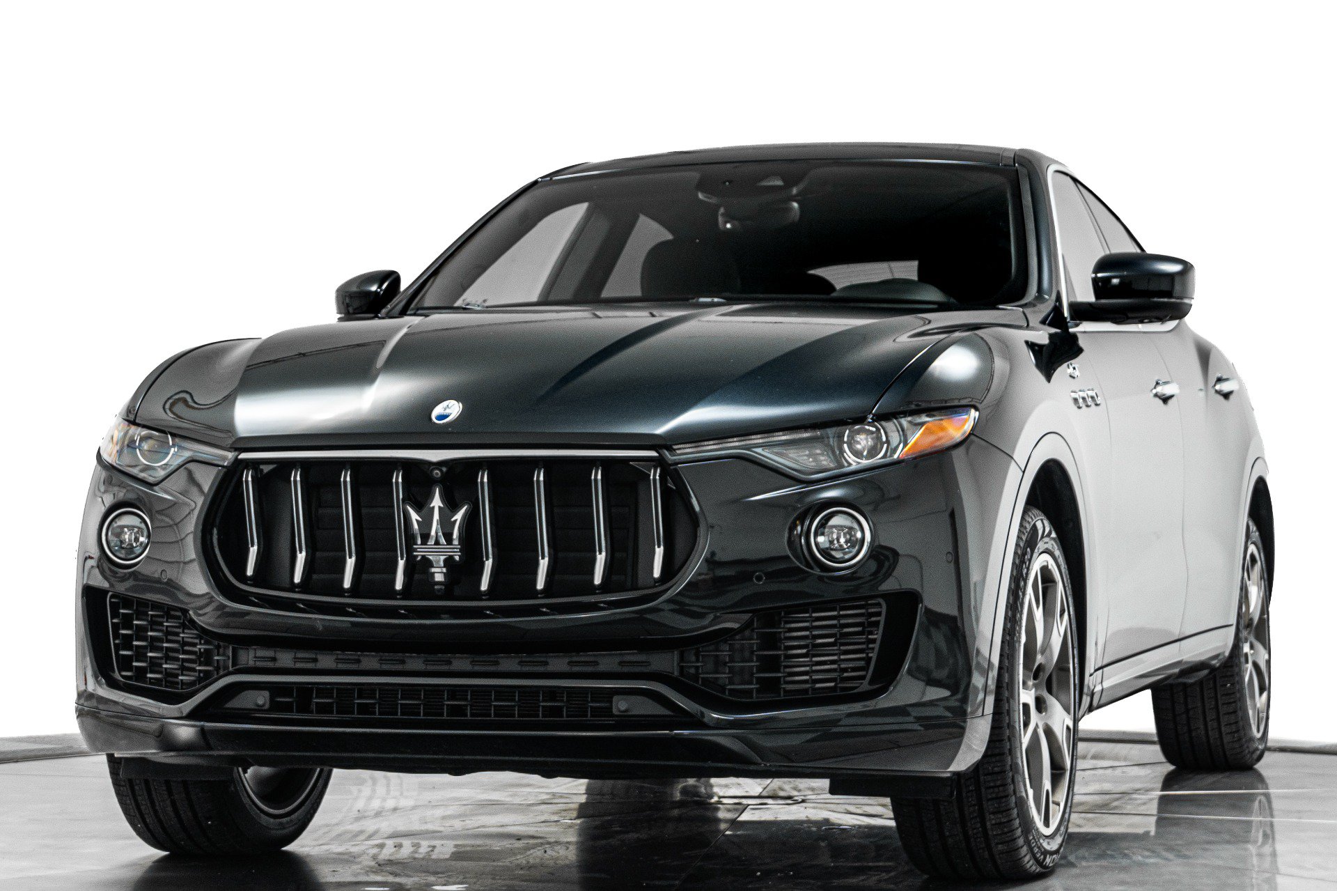Used 2023 Maserati Levante GT AWD/4WD image 5