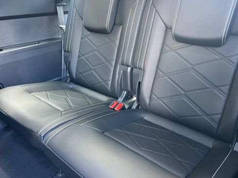 New 2026 Volkswagen Atlas SE AWD/4WD image 15