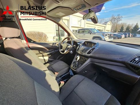 Used 2016 Ford Transit Connect XL image 14