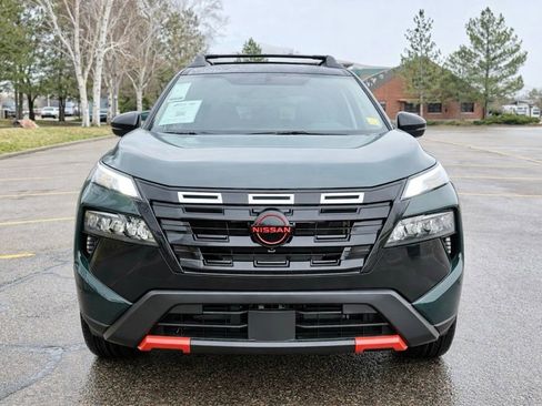 New 2026 Nissan Rogue SV image 8