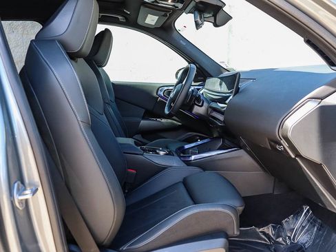 Used 2025 BMW X3 xDrive30i w/ Premium Package image 16