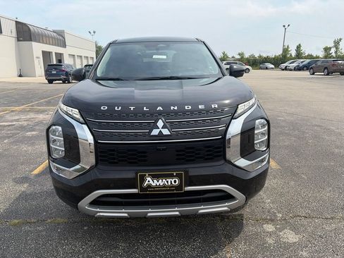 Used 2022 Mitsubishi Outlander SE AWD/4WD image 9