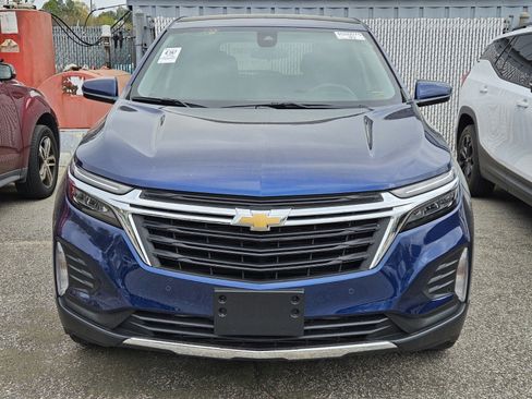Used 2023 Chevrolet Equinox LT w/ Driver Convenience Package image 6