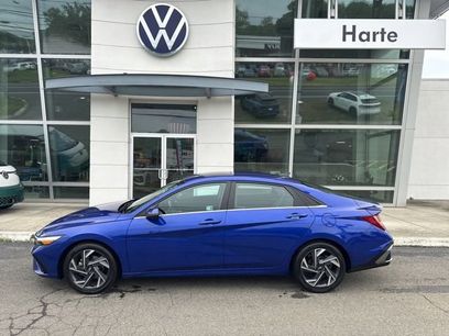 Used 2024 Hyundai Elantra Limited