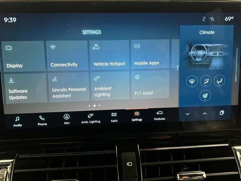 Used 2024 Lincoln Navigator Reserve AWD/4WD image 76