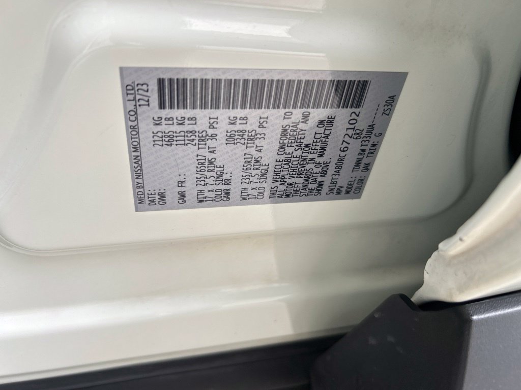 Used 2024 Nissan Rogue S AWD/4WD image 42