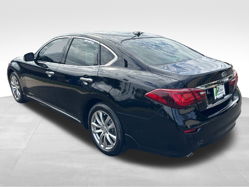 Used 2015 INFINITI Q70 3.7 RWD image 7