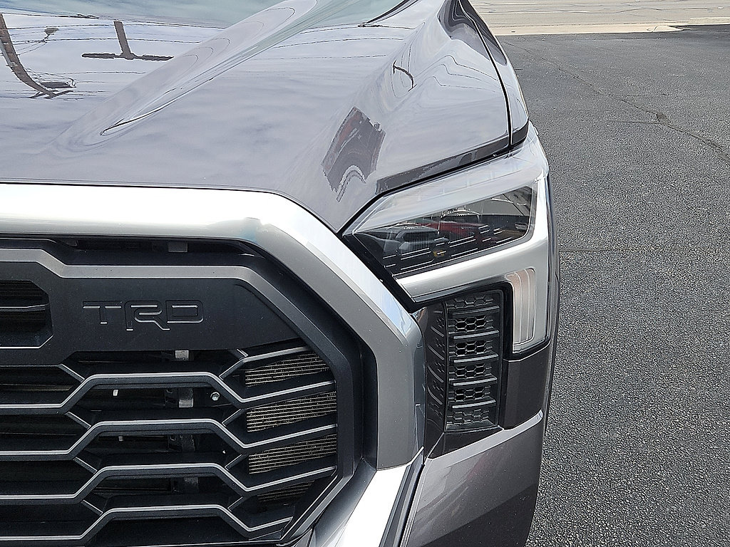 Used 2022 Toyota Tundra Limited w/ TRD Off-Road Package AWD/4WD image 7