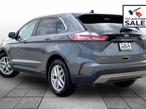 Used 2024 Ford Edge SEL AWD/4WD image 12