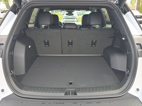 New 2026 Chevrolet Equinox RS FWD image 23