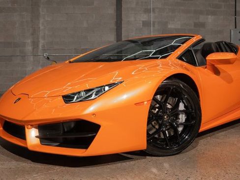 Used 2019 Lamborghini Huracan LP 580-2 image 32