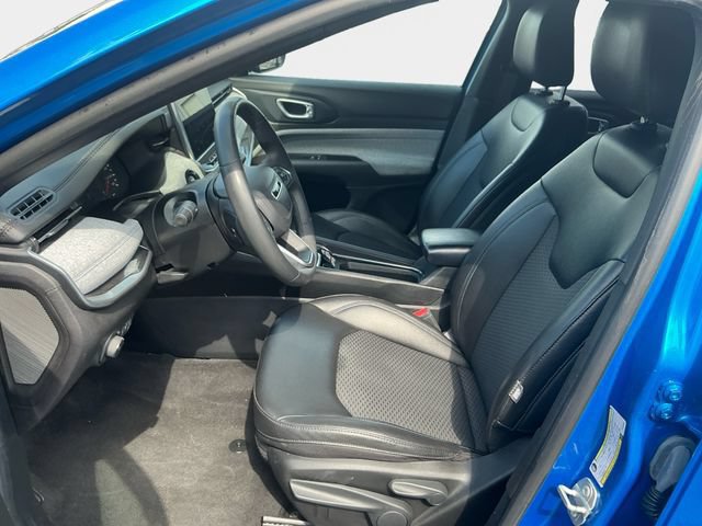 Used 2024 Jeep Compass Latitude AWD/4WD image 11