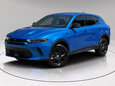 Used 2024 Dodge Hornet GT w/ GT Blacktop Package image 1