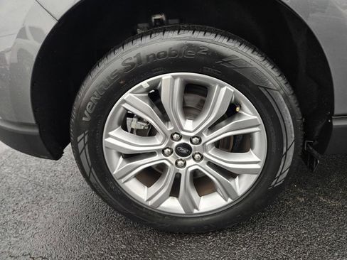 Certified 2024 Ford Edge Titanium image 46