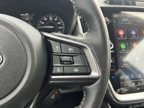 Used 2025 Subaru Outback Limited image 18