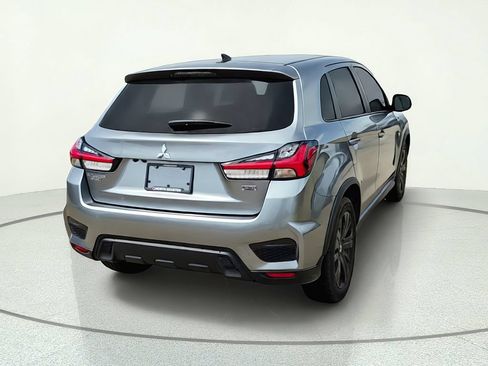 Used 2025 Mitsubishi Outlander Sport LE AWD/4WD image 6
