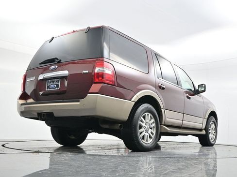 Used 2012 Ford Expedition XLT image 47