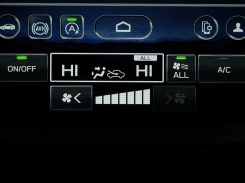 Used 2025 Subaru Crosstrek 2.5i Sport image 41