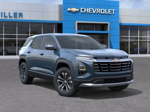 New 2026 Chevrolet Equinox LT w/ Convenience Package II image 41