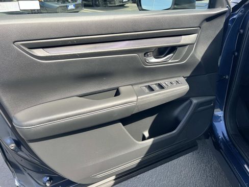 Used 2024 Honda CR-V EX image 6