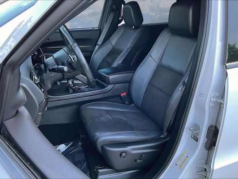 Used 2021 Dodge Durango R/T w/ Blacktop Package RWD image 19