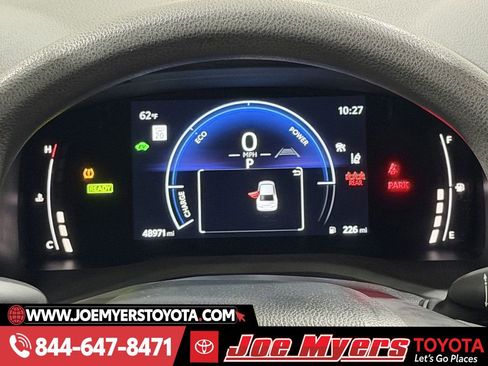 Used 2025 Toyota Camry LE image 16