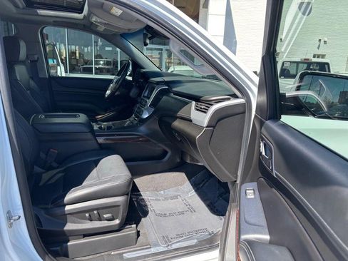 Used 2019 GMC Yukon SLT AWD/4WD image 29