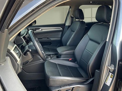 Used 2023 Volkswagen Atlas SEL R-Line image 26