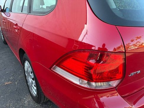 Used 2009 Volkswagen Jetta S FWD image 39