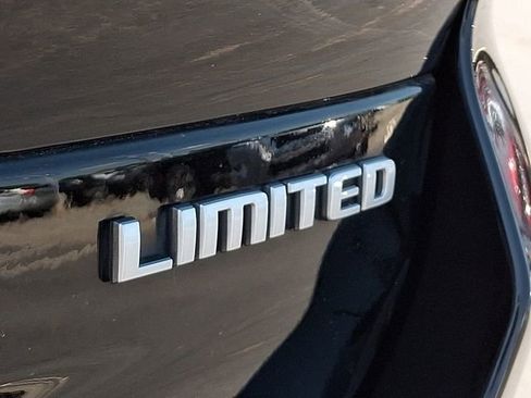Used 2024 Jeep Grand Cherokee L Limited w/ Luxury Tech Group II AWD/4WD image 34