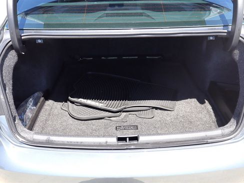 Used 2013 Volkswagen Passat TDI SE FWD image 30