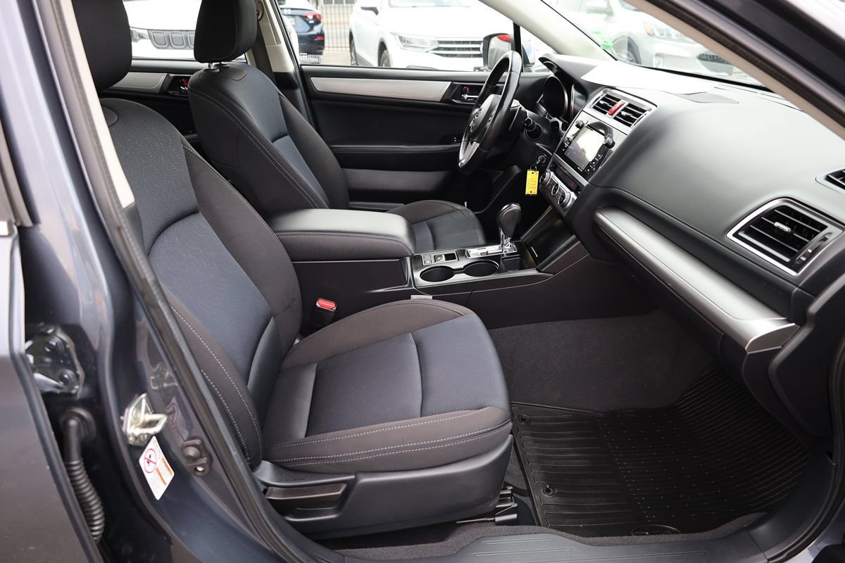 Used 2016 Subaru Legacy 2.5i Premium AWD/4WD image 14