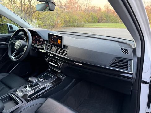 Used 2018 Audi Q5 2.0T Premium Plus w/ Premium Plus Package image 16