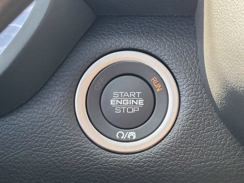New 2026 RAM 2500 Big Horn AWD/4WD image 19