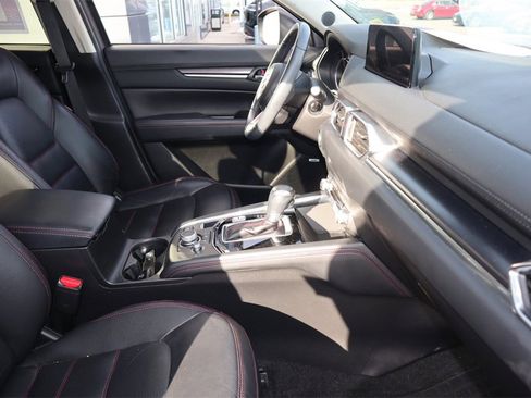 Used 2021 MAZDA CX-5 Carbon Edition image 27