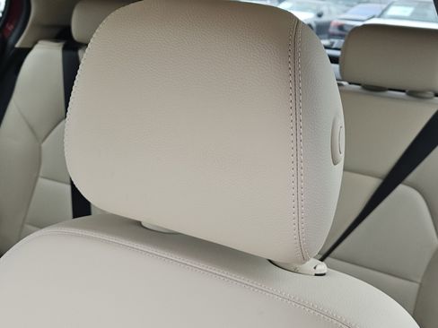 Used 2019 Mercedes-Benz GLA 250 image 15