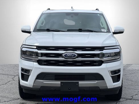 Certified 2024 Ford Expedition Max Limited AWD/4WD image 32