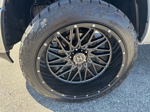 Used 2017 RAM 1500 Big Horn AWD/4WD image 10
