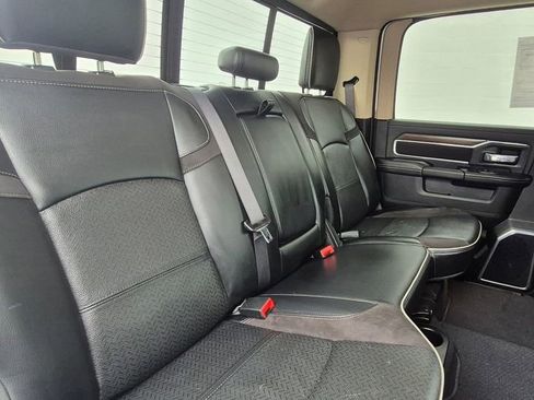 Used 2022 RAM 2500 Laramie AWD/4WD image 5