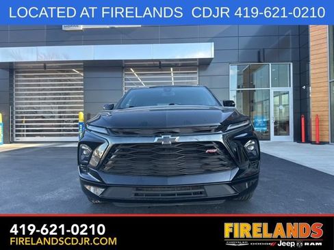 Used 2023 Chevrolet Blazer RS w/ LPO, Floor Liner Package FWD image 2
